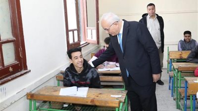 بالصور.. تداول امتحانات الشهادة الإعدادية 2024 على جروبات الغش