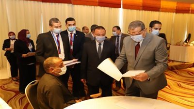 شاهد.. تفاصيل زيارة وزير القوى العاملة بالإسكندرية