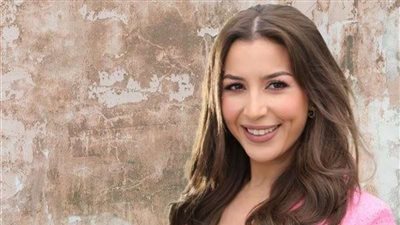 جنات تستعد لطرح أغنيتها الجديدة”تقبل على نفسك”