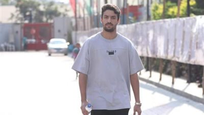 الظهور الأول لطاهر محمد طاهر في النادي الأهلي