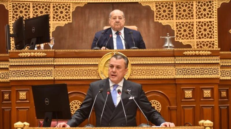 وزير السياحة