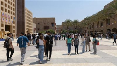 الجامعة الأمريكية بالقاهرة تفوز بالمركز الأول كأفضل جامعة خالية من التدخين في المنطقة العربية