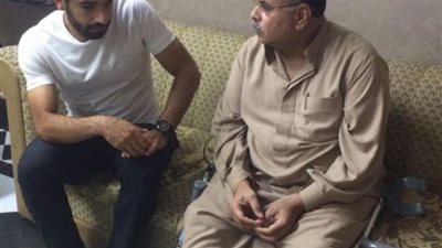 عاجل.. معلومات خطيرة عن قطع العلاقة بين محمد صلاح وعمدة نجريج