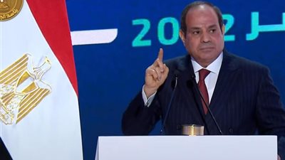 الرئيس السيسي عن أزمة ضبط الأسواق: الحلول موجودة وبتعتمد علينا كلنا