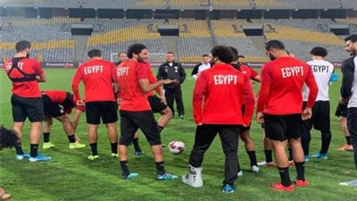 السفارة المصرية في توجو تحل أزمة ”التكييف” في معسكر المنتخب