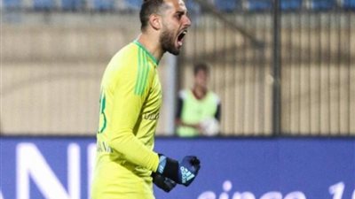 الأهلي يطلب ضم محمد بسام لمدة 6 أشهر لتعويض غياب الشناوي