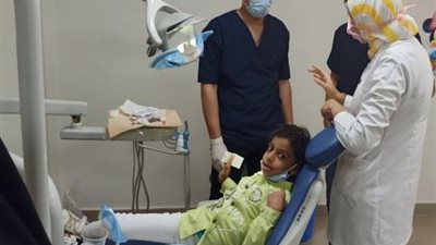 بالصور .. كلية الاسنان بالجامعة المصرية الروسية تعلن عن إنشاء عيادة جديدة للأطفال