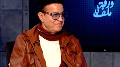 حلمى عبد الباقى عن أغنية 3 ساعات متواصلة لـ روبى: أى حد عايز يبقى تريند بيبقى فى منطقة الجدل