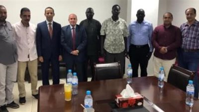 وفدًا من وزارة الكهرباء والطاقة المتجددة يقوم بزيارة جوبا