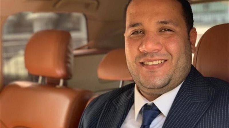 عماد عيسي