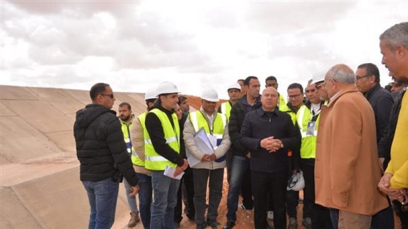 وزير النقل يتفقد