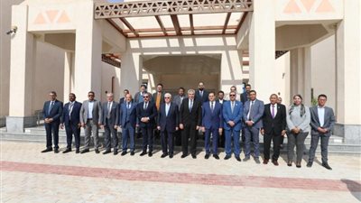 وزير التعليم العالي يتفقد مركز إبداع مصر الرقمية بجامعة أسوان (صور)