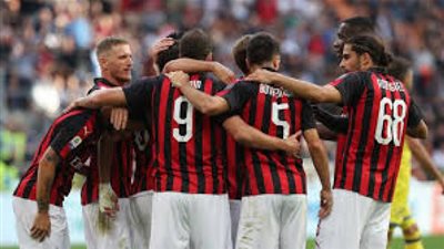 ميلان الإيطالي يعلن إصابة مساعد المدرب بكورونا