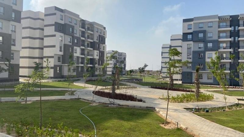 وحدات إسكان بالمدن