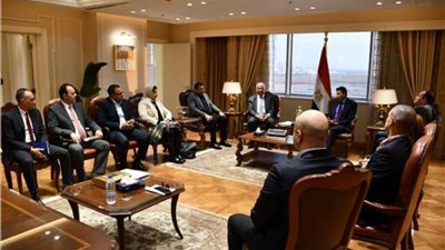 الصلح خير.. قعدة عرب لوزير الشباب والرياضة لإنهاء خلافات نادي سموحة