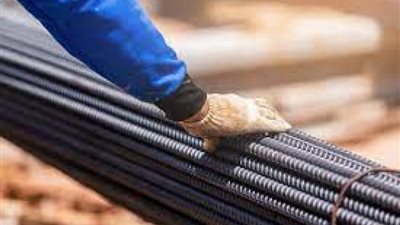 الحكومة تكشف حقيقة إلغاء رسوم الإغراق على واردات حديد التسليح