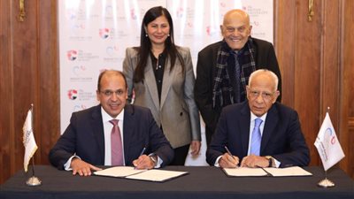 بروتوكول تعاون بين الجامعة البريطانية ومؤسسة مجدي يعقوب.. تفاصيل