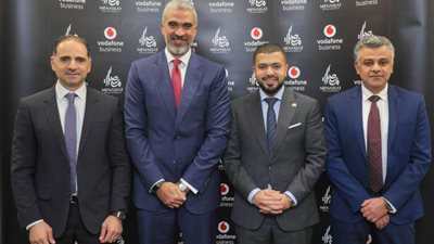 «ڤودافون مصر» توقع اتفاقية شراكة استراتيجية مع «منصات للتطوير العقاري» لتقديم خدمات الاتصالات الذكية في عدد من المشروعات العقارية