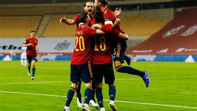 إسبانيا تكتسح ألمانيا بثلاثية دون رد في الشوط الأول