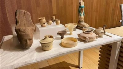 الخارجية تعلن تفاصيل استعادة آلاف القطع الأثرية المهربة للخارج