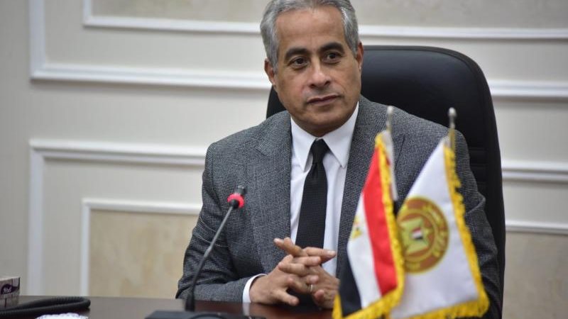 وزير العمل