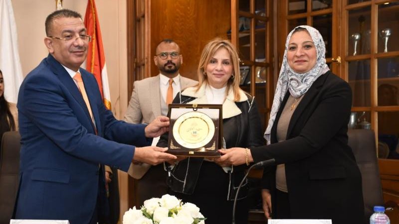 افتتاح اجتماع الهيئة