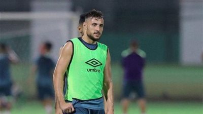 يوسف البلايلي يواجه أزمة في القيد بناديه الجديد