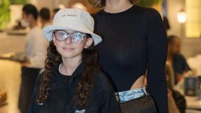 ملاكي الصغير.. إيمان العاصي وإبنتها ”ريتاج” في جلسة تصوير جديدة (صور)