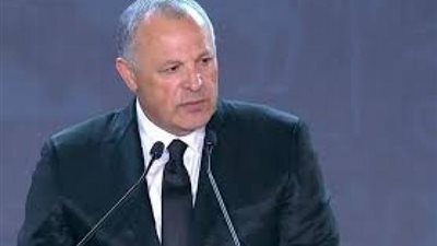 هاني أبوريدة ينعي رئيس نادي بني عبيد