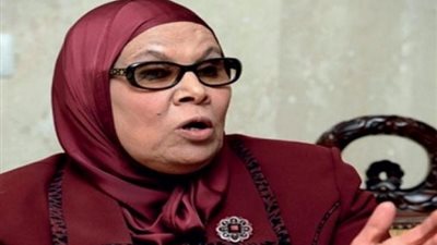 آمنة نصير تتراجع : الزواج من مشرك أو مشركة محرم قطعيا