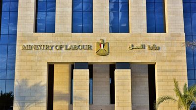 إلحق وظيفة .. 3261 فُرصة عمل في 38 شركة خاصة بـ 13 مُحافظة