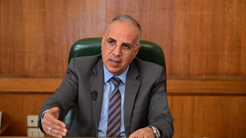 وزير الموارد المائية