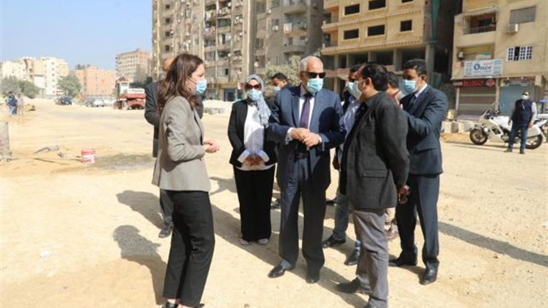 محافظ الجيزة خلال