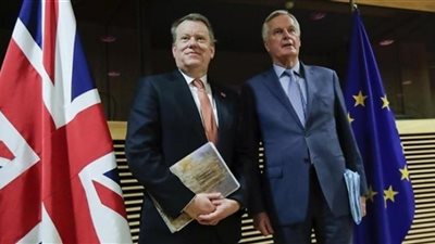 إصابة عضو بالاتحاد الأوربي بكورونا تصيب محادثات بريكست بحالة من العجز المؤقت