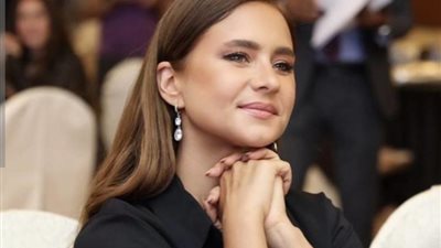 نيللى كريم تواصل تصوير دورها فى مسلسل ”فراولة”