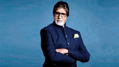 أميتاب باتشان يفاجئ جمهوره بصورة نادرة.. فكيف كانت ملامحه؟