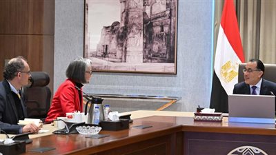 «مدبولي» يشيد بجهود «الصليب الأحمر» في الدعم الإنساني حول العالم