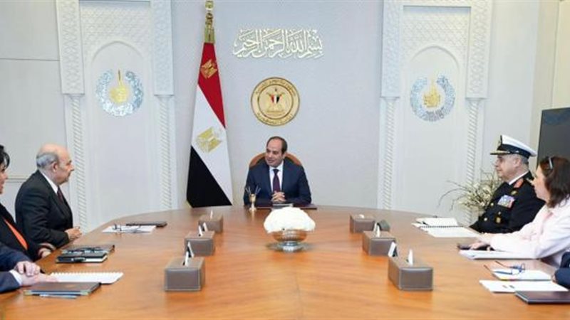 الرئيس السيسي مع