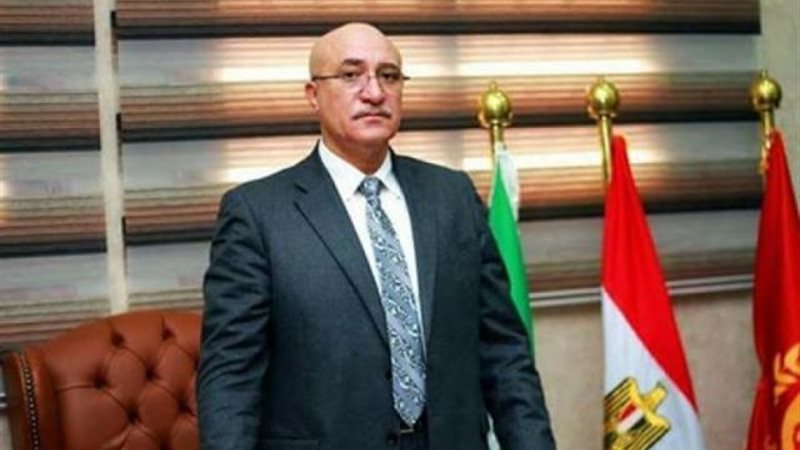 رئيس النادي المصري