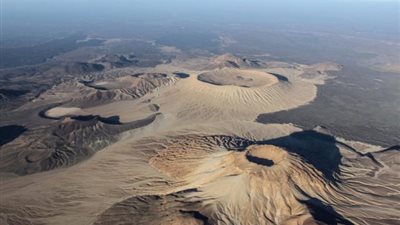 «جبل البيضاء».. حقائق مثيرة عن حقل الحمم البركانية الخامدة بالسعودية