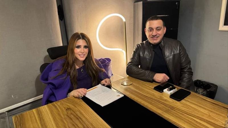 محمد دياب وألاء لاشين