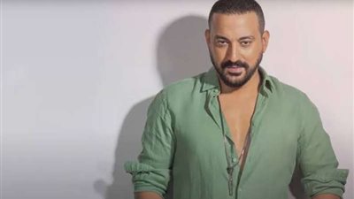 تفاصيل شخصية دياب في فيلم ”سعيد الحظ”