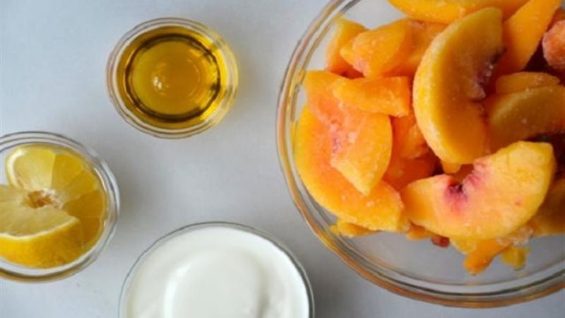 عصير الخوخ بالزبادي