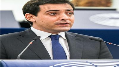 فرنسا تتحدى بإعلان دعمها سيادة أرمينيا بهذه الطريقة