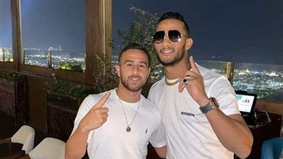 معلومات خطيرة عن اللاعب الإسرائيلي الذى أشعل مواقع التواصل بصورته مع محمد رمضان