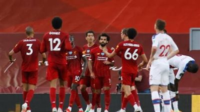 ليفربول يتحدى ليستر سيتي في قمة ساخنة بالدوري الإنجليزي.. اليوم