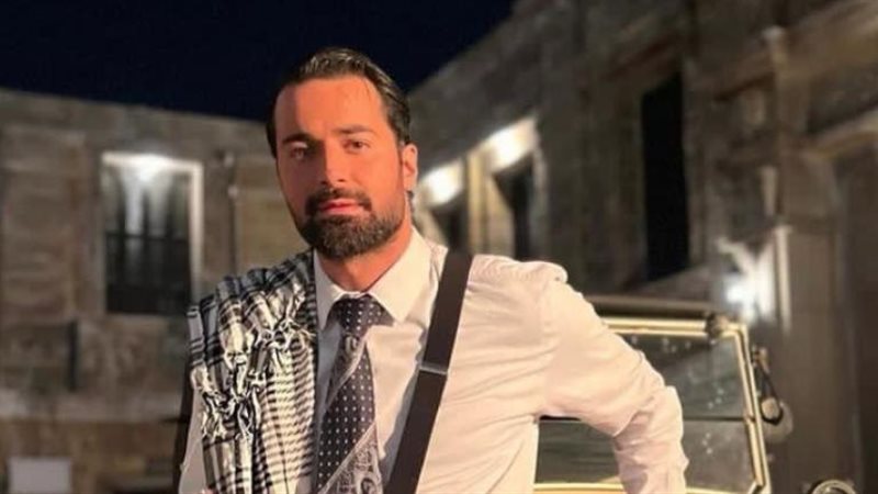 الفنان الشاب أحمد