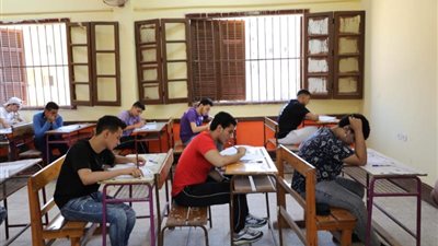 اليوم.. بدء تسليم استمارة الثانوية العامة 2024 بالمدارس