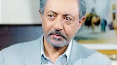 عبد العزيز مخيون والد مصطفى شعبان في ”المعلم”