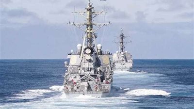 الحوثيون يستهدفون سفينة ”ستار أيرس” الأمريكية بعدد من الصواريخ البحرية